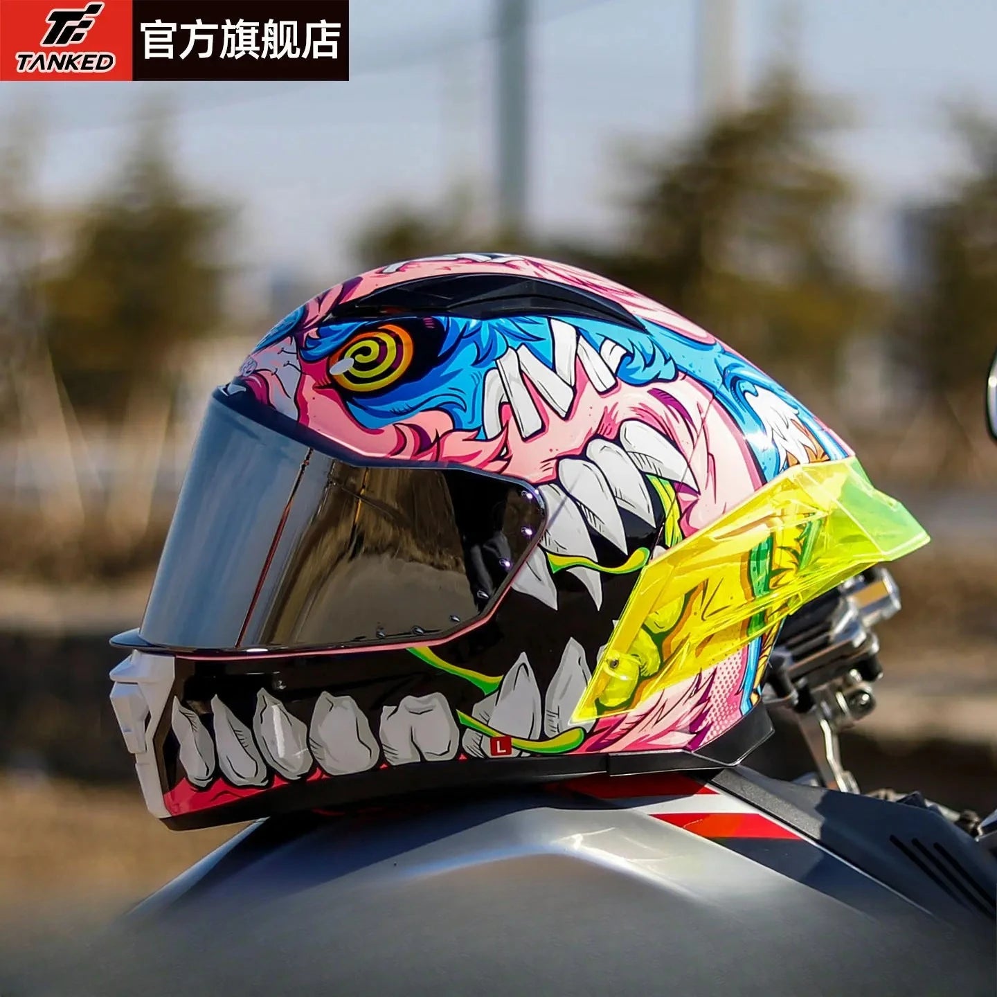 TANKED Sport Bike Helmet for Yamaha Riders
