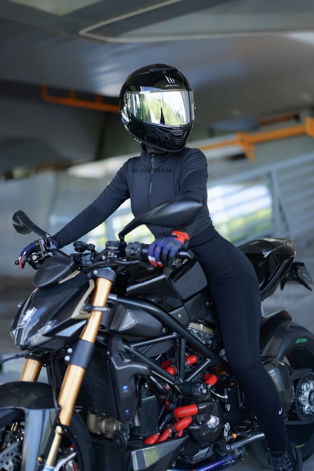 Full Face Motorcycle Helmet with Clear Visor