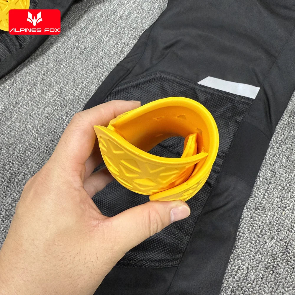 CE Level 2 Certified Motorcycle Jeans with Knee Pads and Hip Protectors