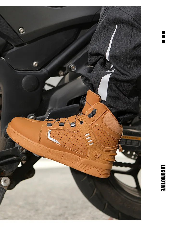 Men's Adventure Boots