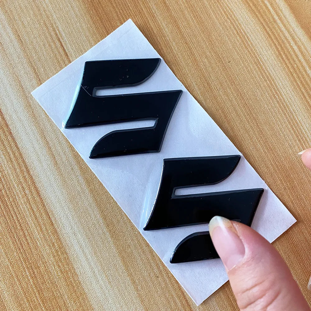 Suzuki 3D Logo Tank Emblem Decal