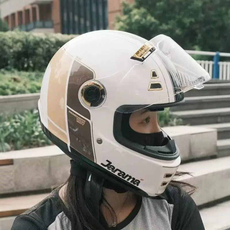 MT Jarama Motorcycle Helmet