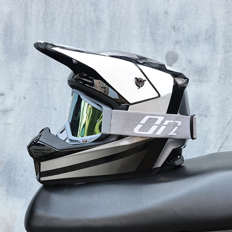 Off-Road Motorcycle Helmet
